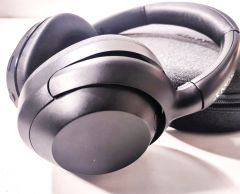 casque bluetooth sony Ultrawear AVEC CASE DE TRANSPORT ET RANGEMENT