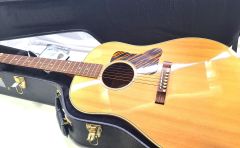 Guitare électro-acoustique Gibson j-35