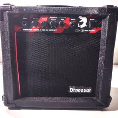 AMPLIFICATEUR POUR GUITARES BASSES DINOSAUR DB-15