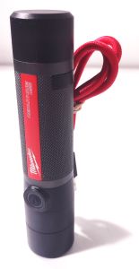 FLASHLIGHT RECHARGEABLE USB MILWAUKEE 800 LUMENS 