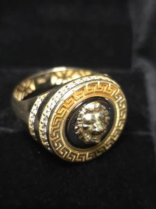 Bague pour homme avec zircons et or 10K