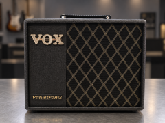 Amplificateur pour guitare Vox VT20x. Produit usagé